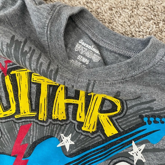 Garanimals Toddler Boy Gray Short Sleeve Guitar Tshirt Tee Size 5T - Picture 4 of 5